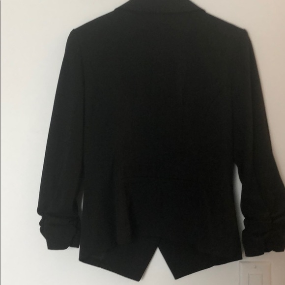 Suit jacket - Picture 2 of 3